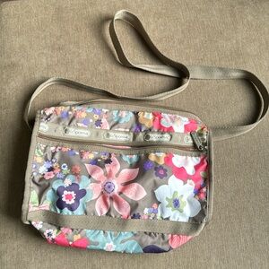 LeSportsac Floral bag